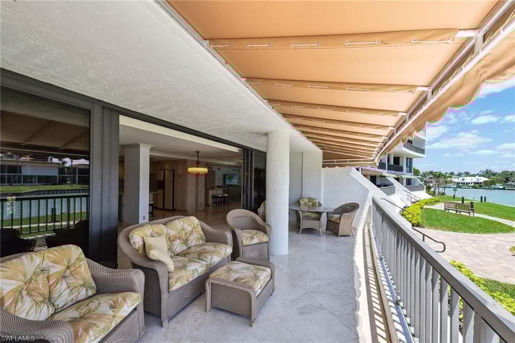 2310 Gulf Shore Blvd N 112, Naples, FL 34103-14