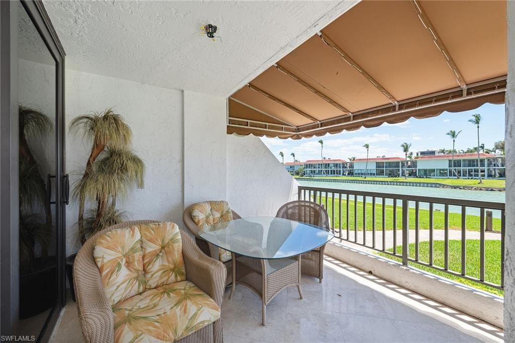 2310 Gulf Shore Blvd N 112, Naples, FL 34103-16