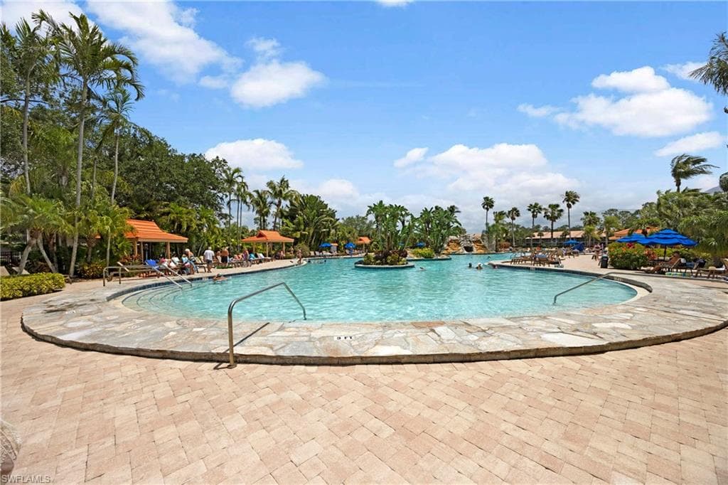 1670 Windy Pines Dr 2506, Naples, FL 34112-17