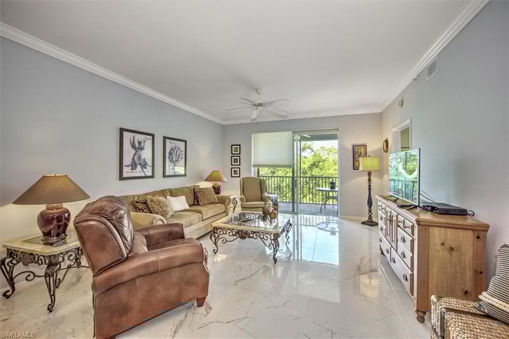 3935 Loblolly Bay Dr 305, Naples, FL 34114-9