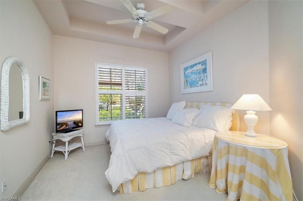 2387 Terra Verde Ln 2387, Naples, FL 34105-26