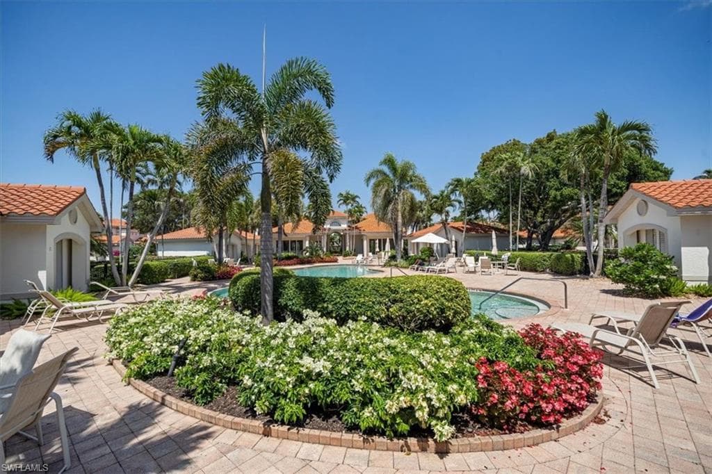 2387 Terra Verde Ln 2387, Naples, FL 34105-37