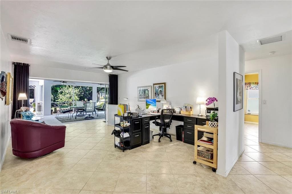 1840 Imperial Golf Co Blvd, Naples, FL 34110-10