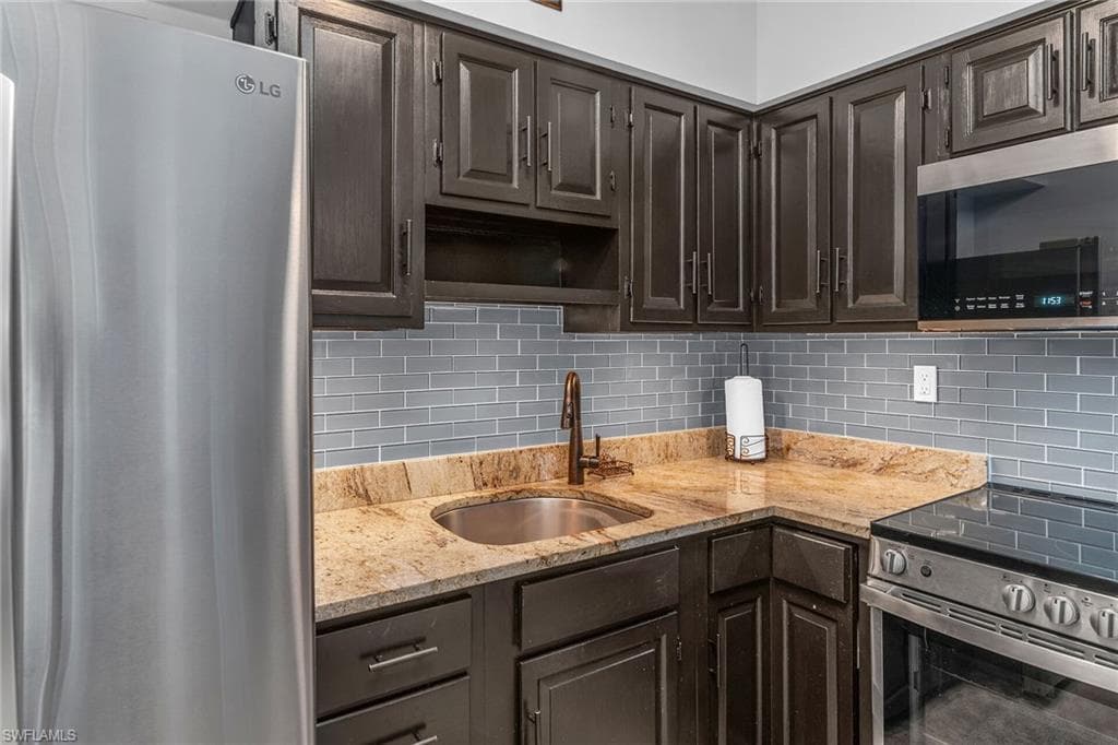 130 Collier Blvd G2, Marco Island, FL 34145-7