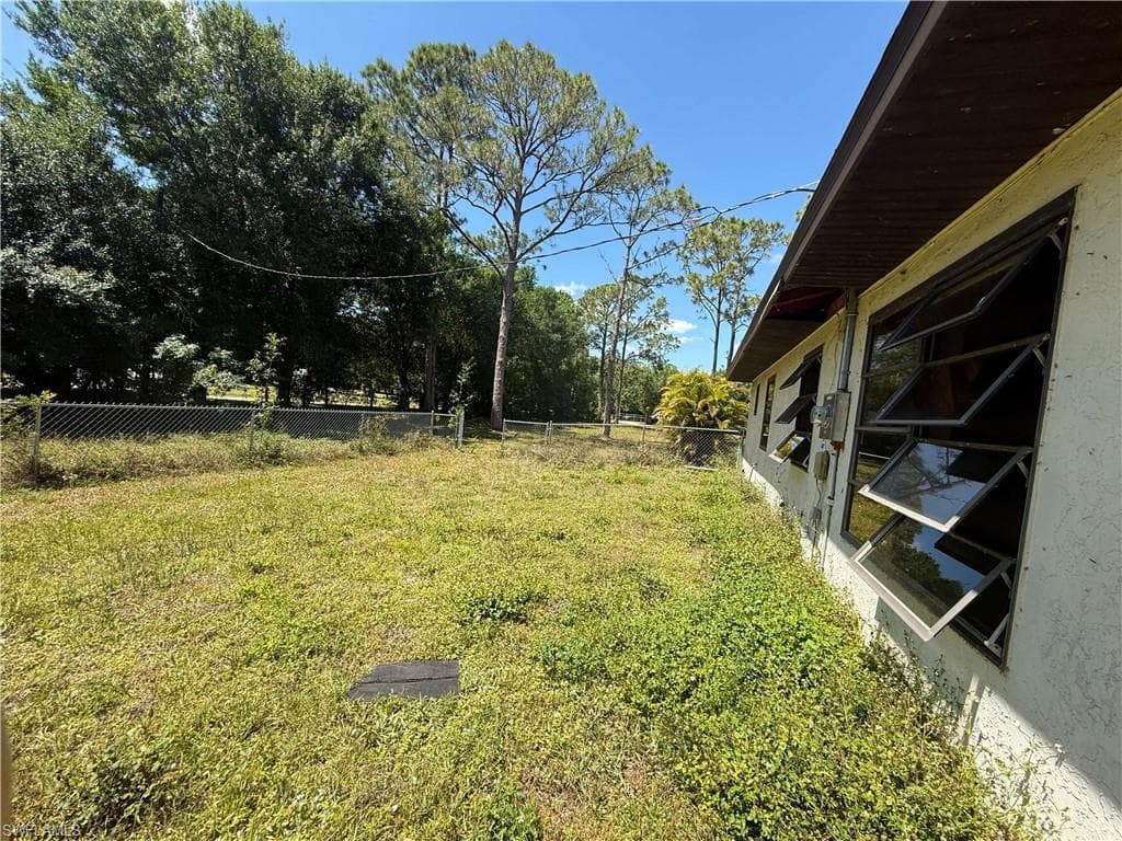 19210 Ethel Dr, North Fort Myers, FL 33917-28