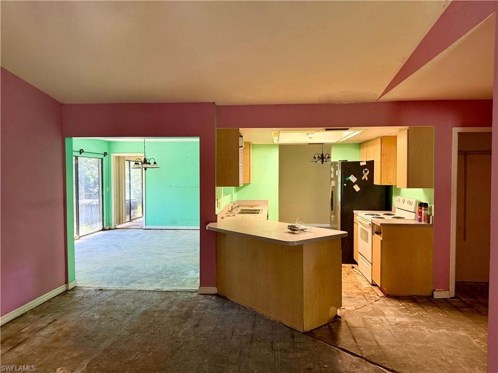 19210 Ethel Dr, North Fort Myers, FL 33917-4