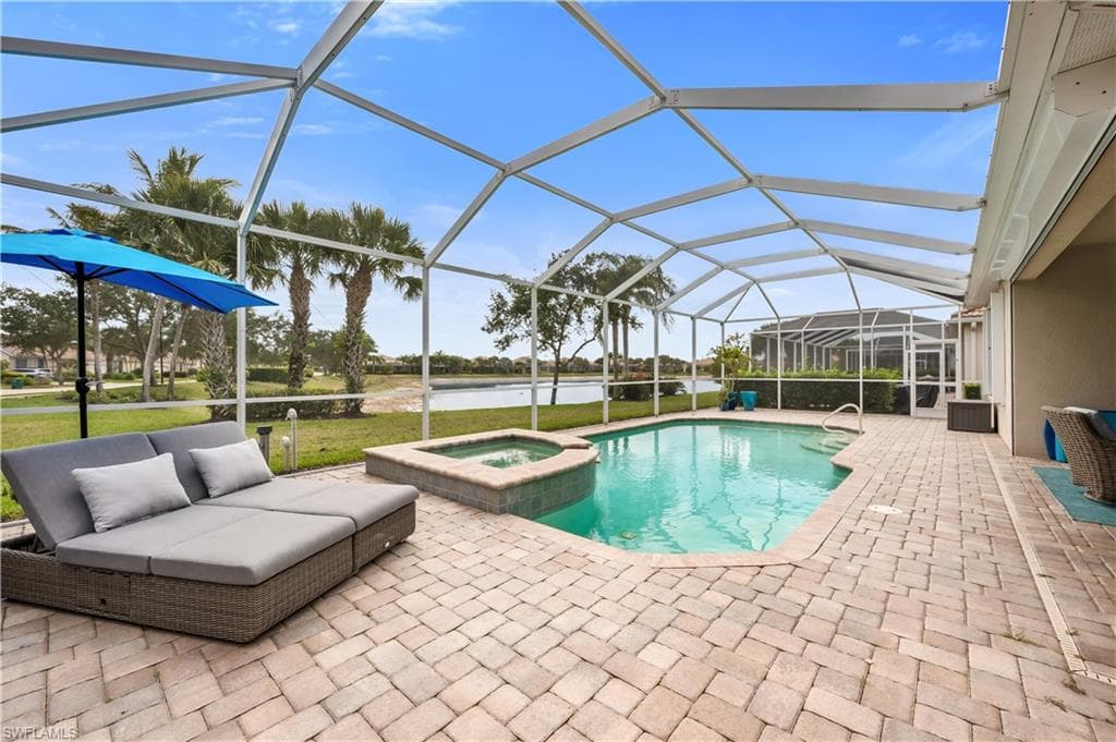 8637 Julia Ln, Naples, FL 34114-20