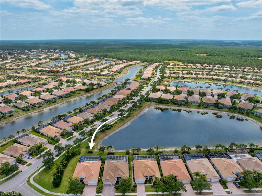 8637 Julia Ln, Naples, FL 34114-22