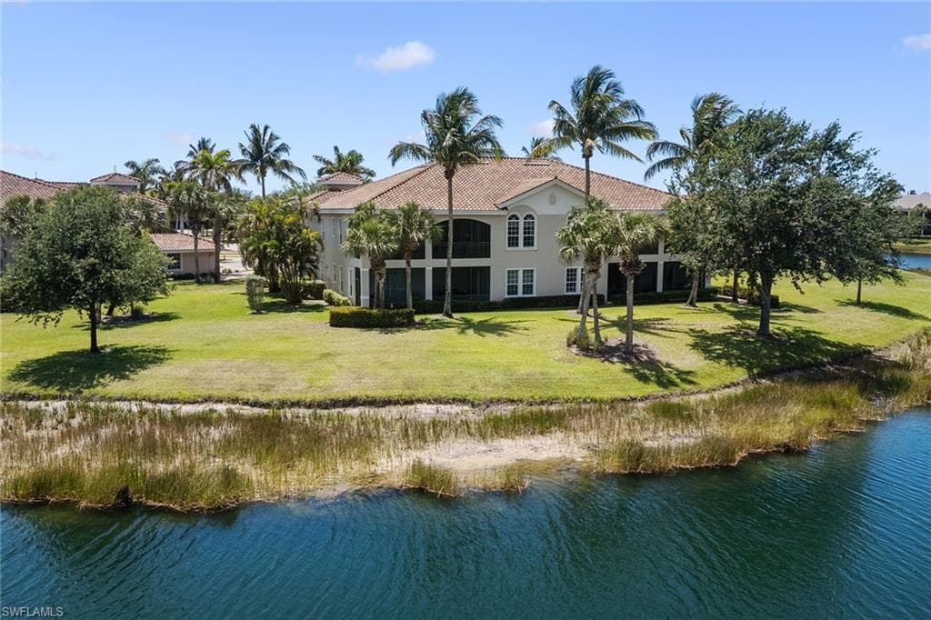 3160 Serena Ln 202, Naples, FL 34114-34