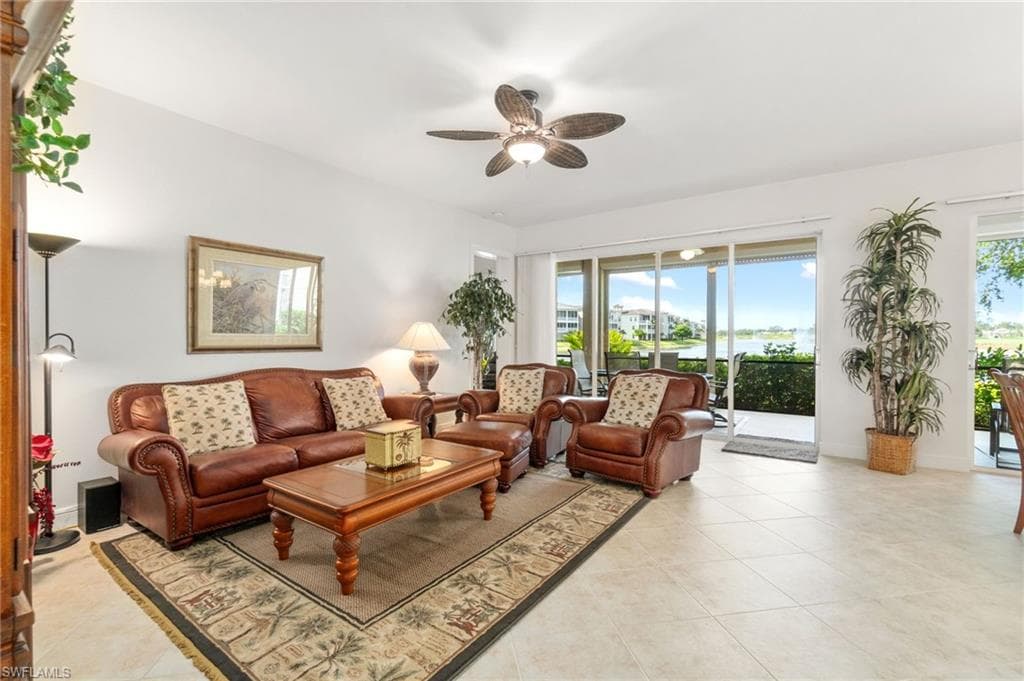 734 Regency Reserve Cir 2702, Naples, FL 34119-8