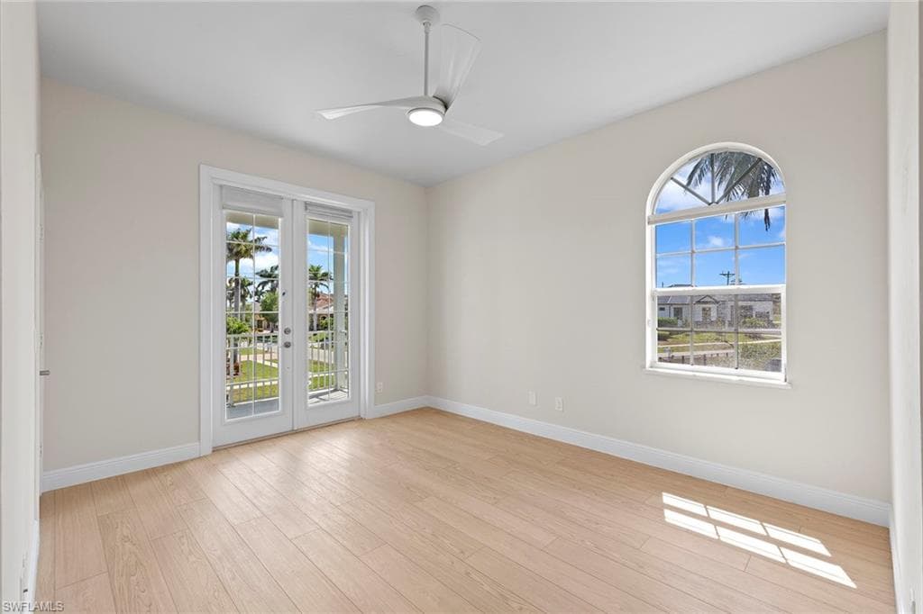 50 Sunset St, Marco Island, FL 34145-21