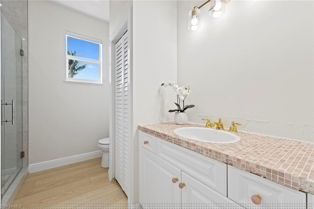 50 Sunset St, Marco Island, FL 34145-22