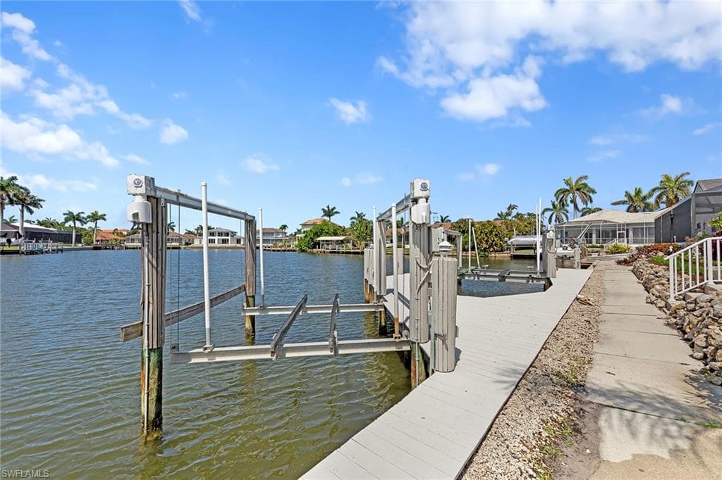 50 Sunset St, Marco Island, FL 34145-42
