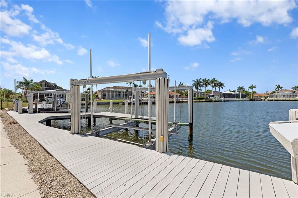 50 Sunset St, Marco Island, FL 34145-45