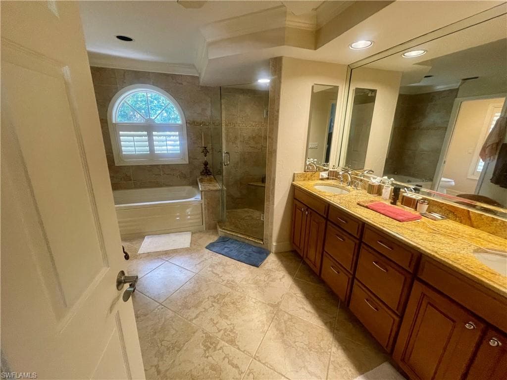 171 Muirfield Cir, Naples, FL 34113-20