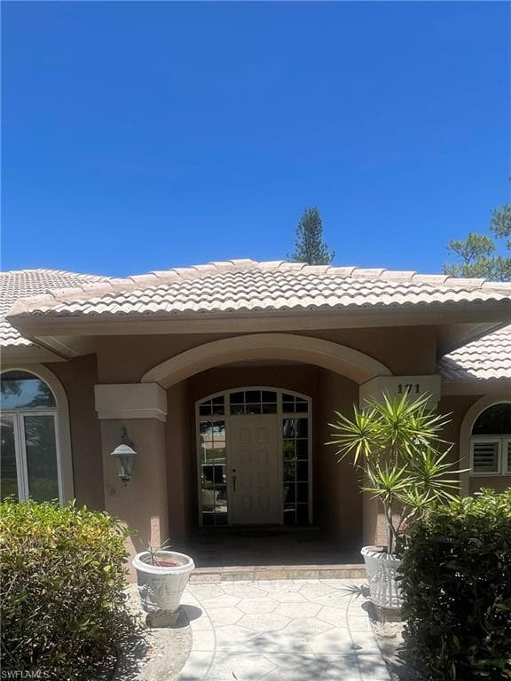171 Muirfield Cir, Naples, FL 34113-5