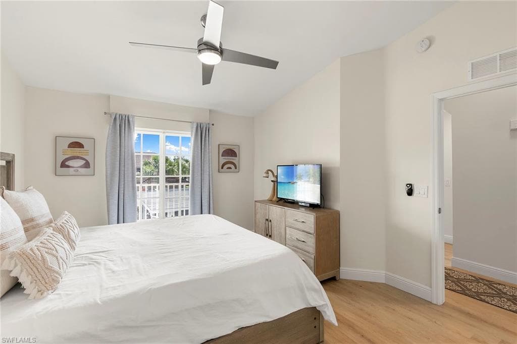 2855 Cypress Trace Cir 203, Naples, FL 34119-13