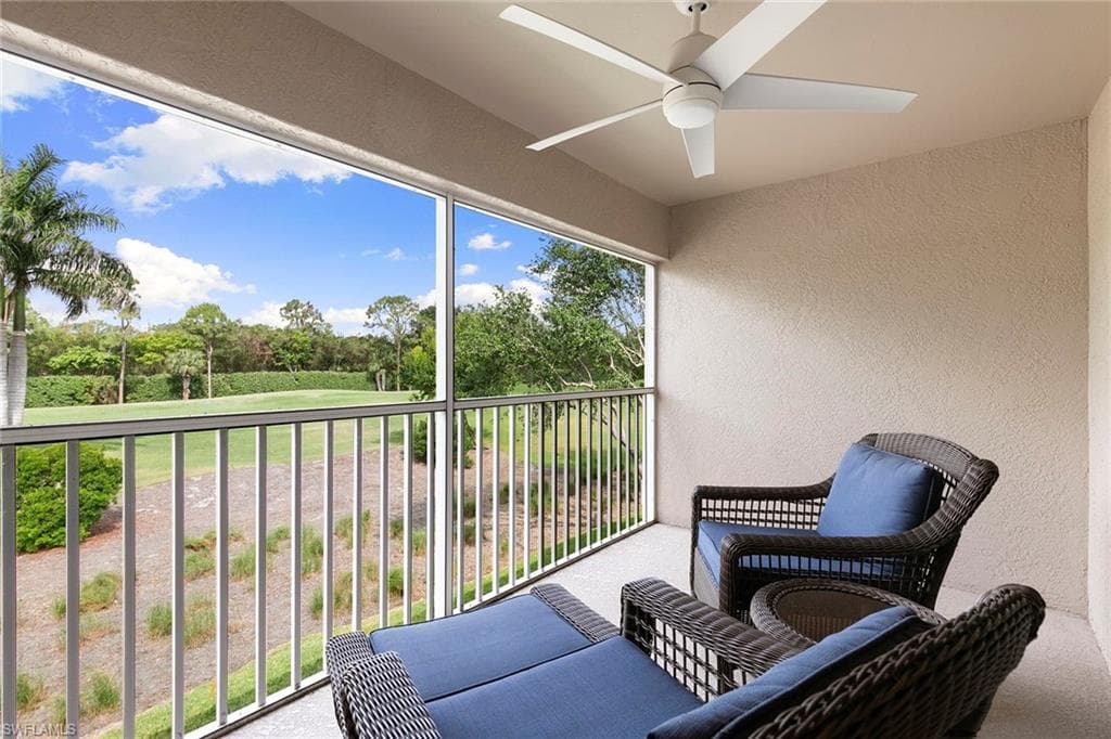 2855 Cypress Trace Cir 203, Naples, FL 34119-19