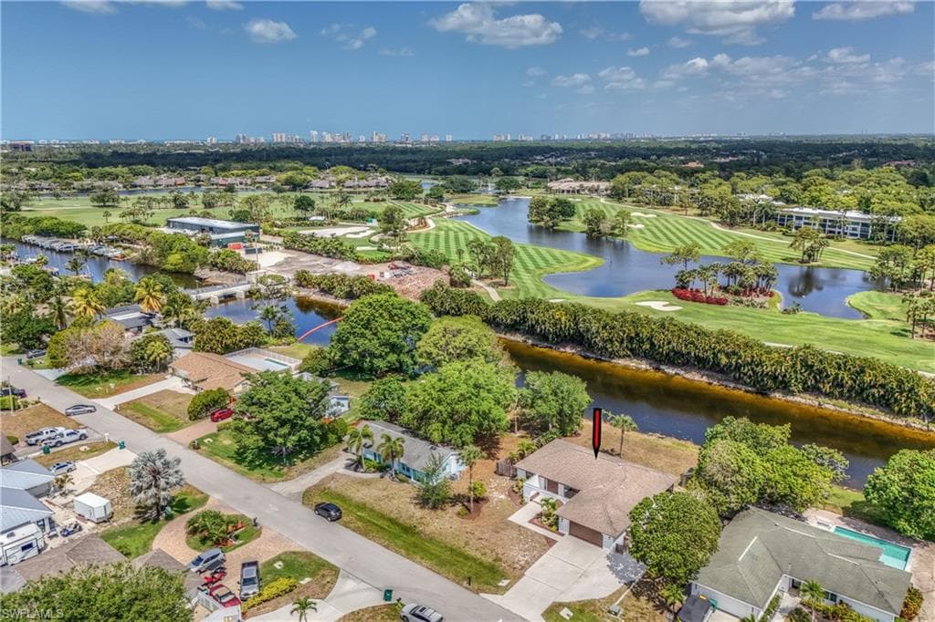 2521 Longboat Dr, Naples, FL 34104-40
