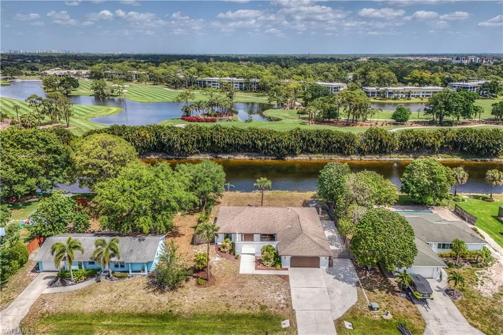 2521 Longboat Dr, Naples, FL 34104-41