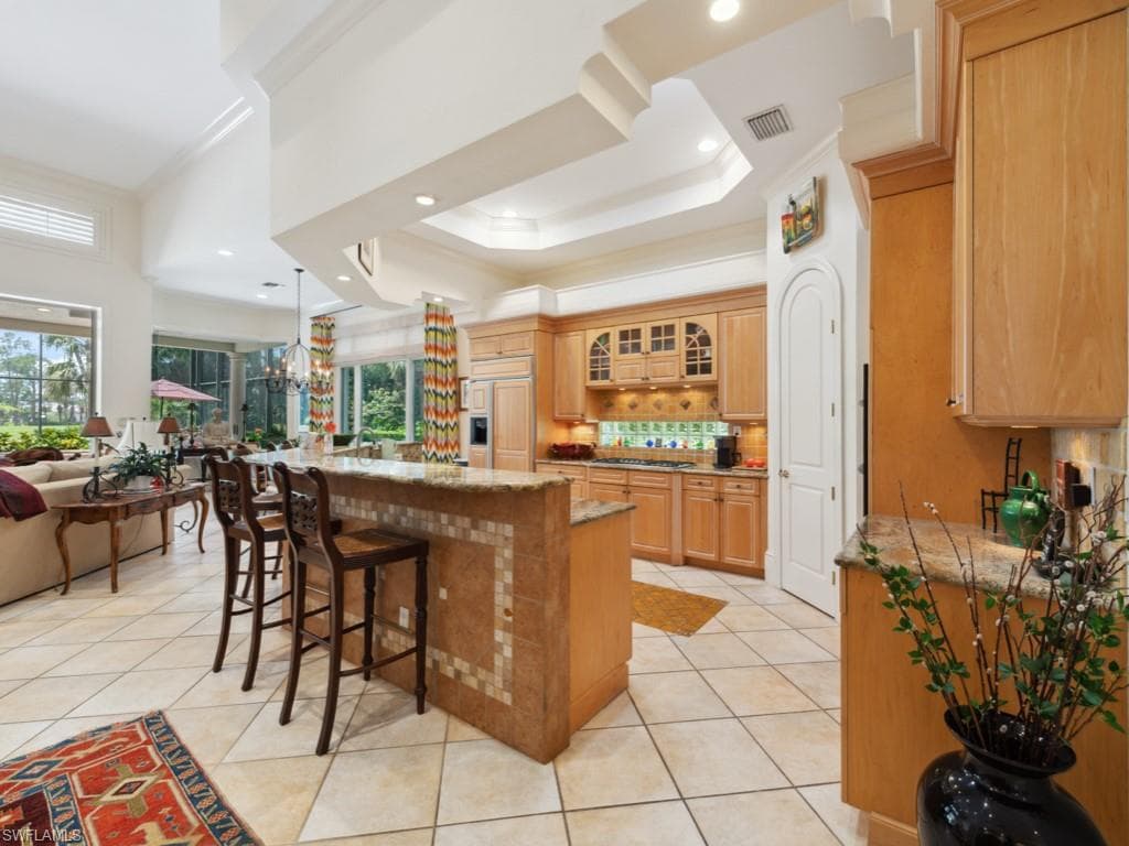 15352 Milan Ln, Naples, FL 34110-4