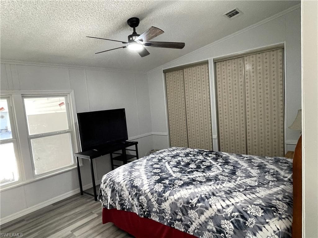 3158 Bunny Run Dr, North Fort Myers, FL 33917-9