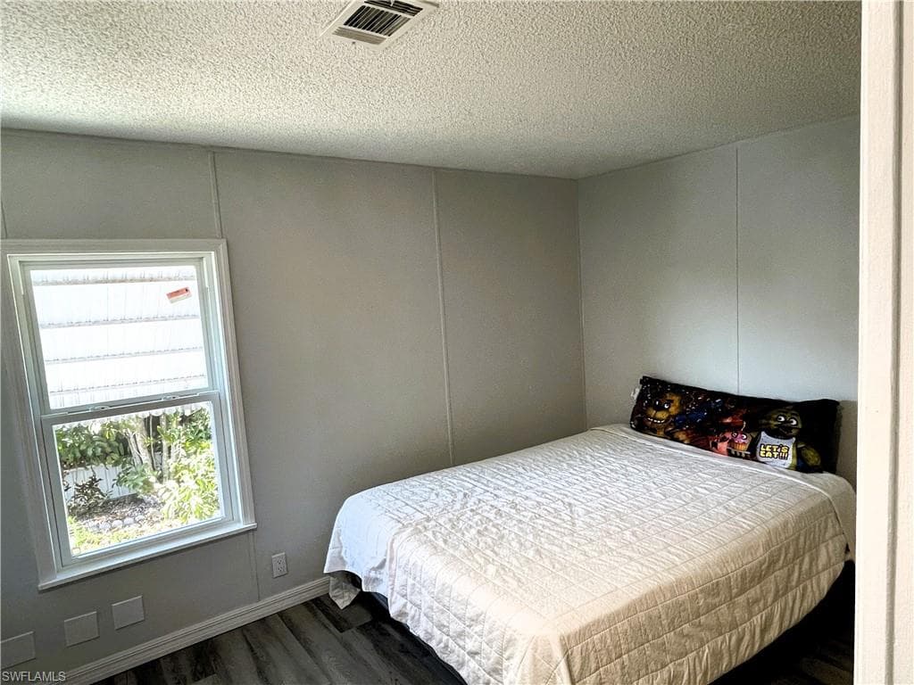 3158 Bunny Run Dr, North Fort Myers, FL 33917-11