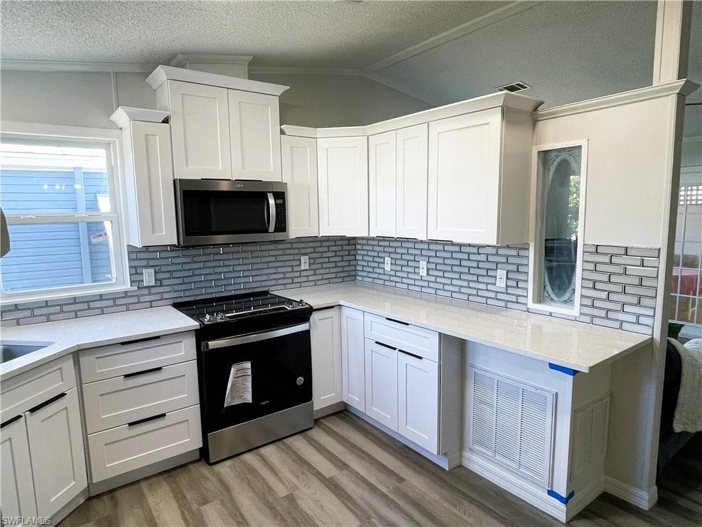 3158 Bunny Run Dr, North Fort Myers, FL 33917-7