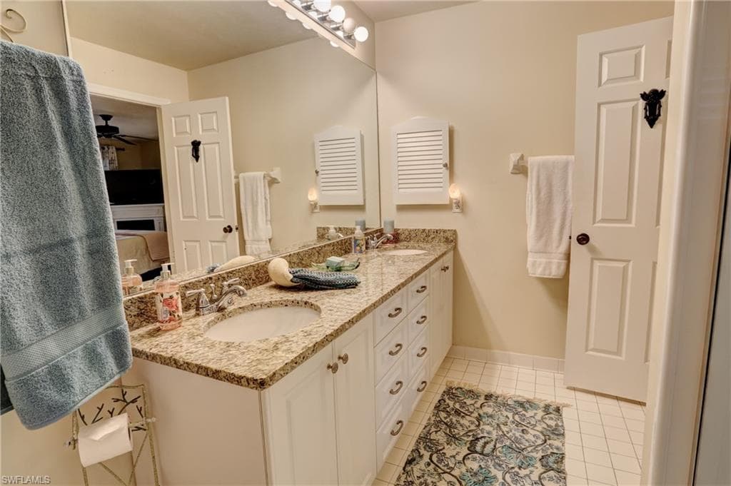405 Courtside Dr D105, Naples, FL 34105-14