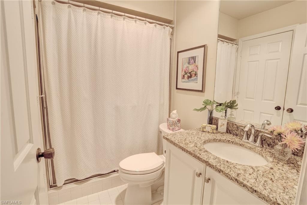 405 Courtside Dr D105, Naples, FL 34105-17
