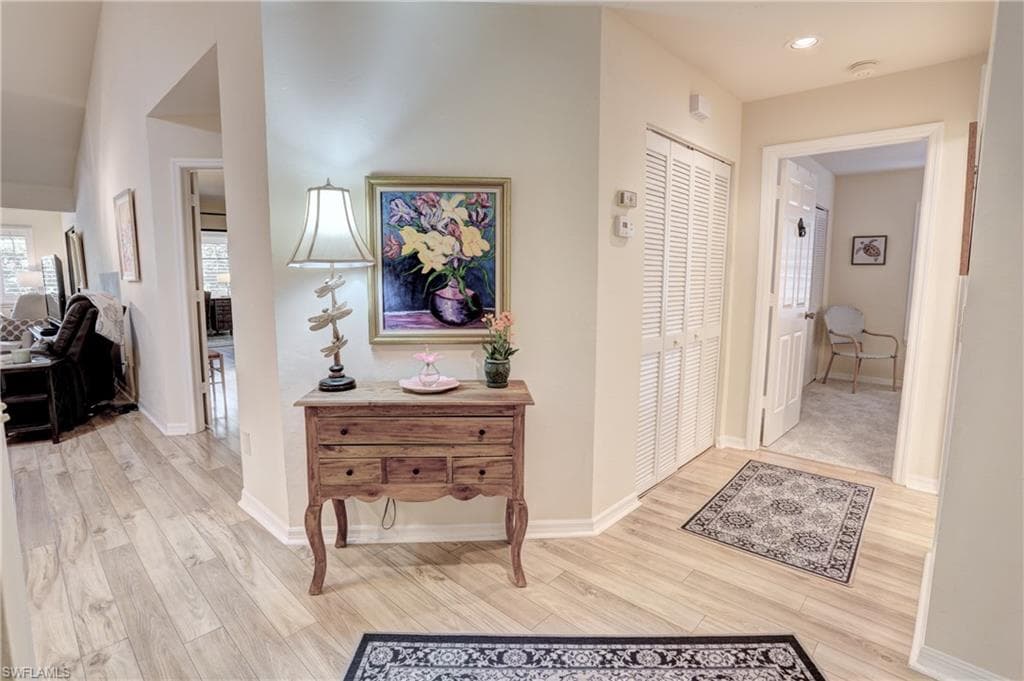 405 Courtside Dr D105, Naples, FL 34105-3