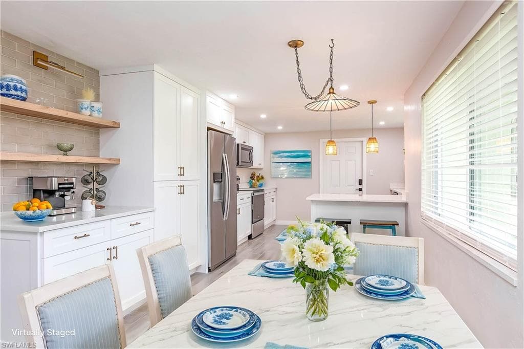 27525 Michigan St, Bonita Springs, FL 34135-7