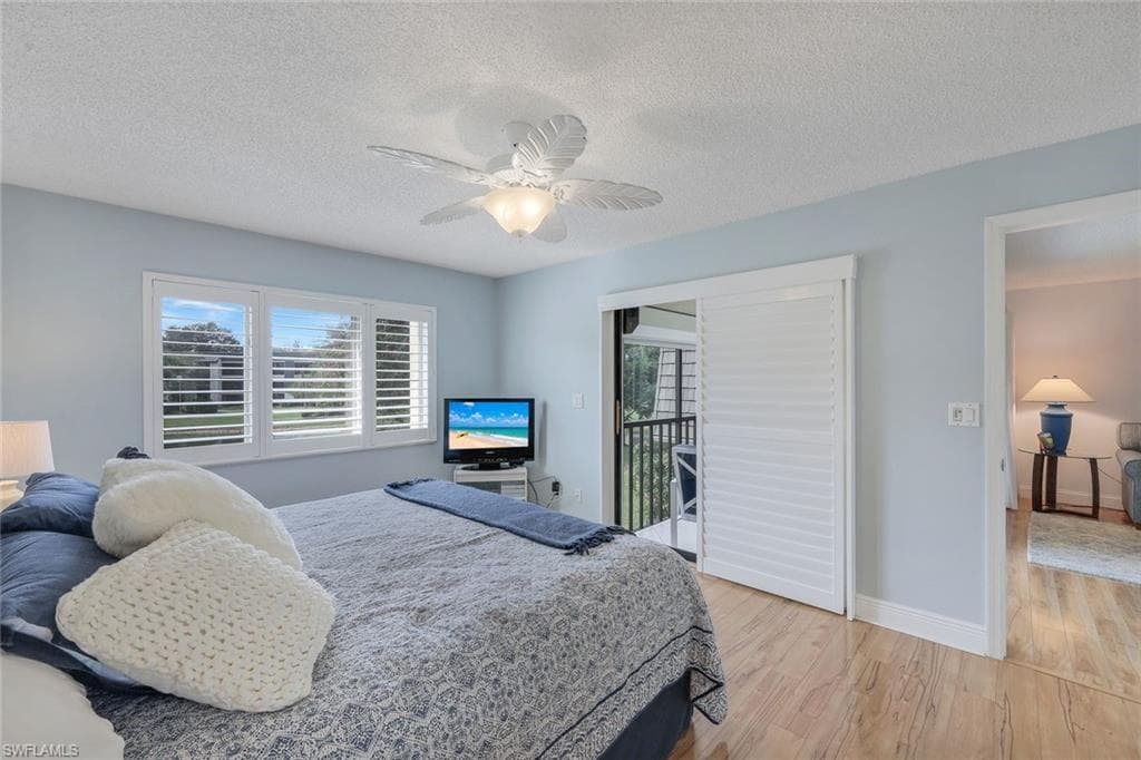 1609 Spoonbill Ln B, Naples, FL 34105-14