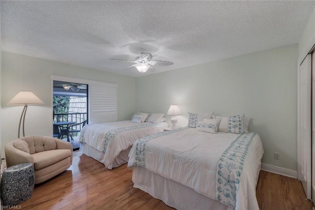 1609 Spoonbill Ln B, Naples, FL 34105-16