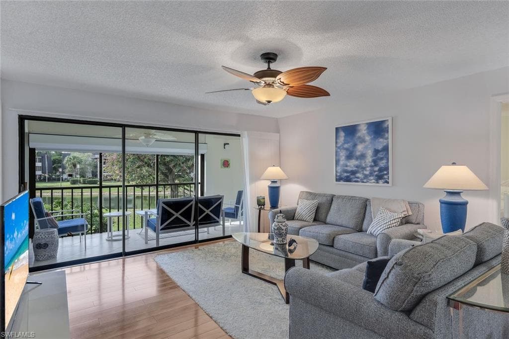 1609 Spoonbill Ln B, Naples, FL 34105-4