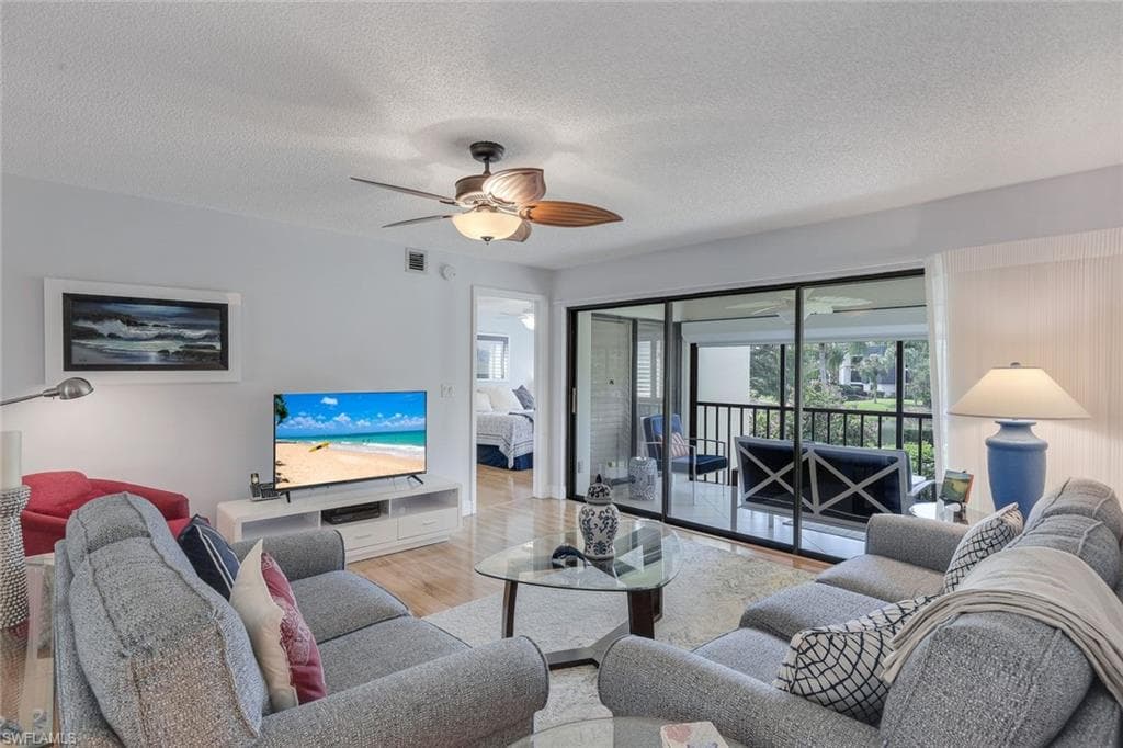 1609 Spoonbill Ln B, Naples, FL 34105-5
