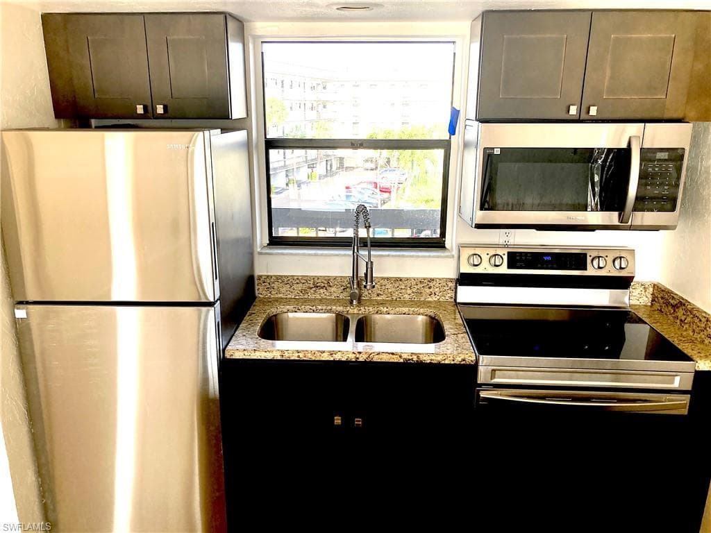 1024 Anglers Cv C403, Marco Island, FL 34145-4