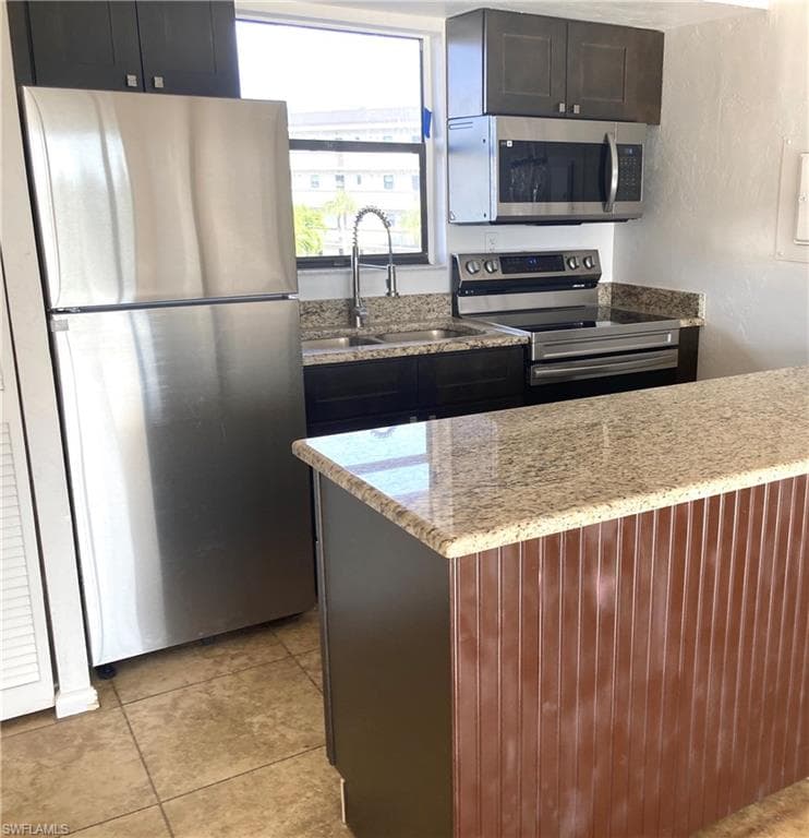 1024 Anglers Cv C403, Marco Island, FL 34145-5