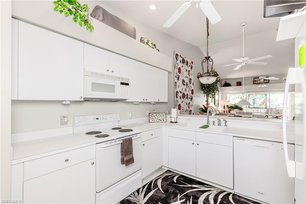 8055 Tiger Cv 608, Naples, FL 34113-7
