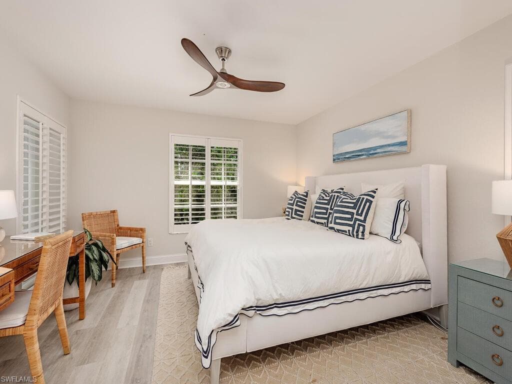 823 Tanbark Dr 204, Naples, FL 34108-11
