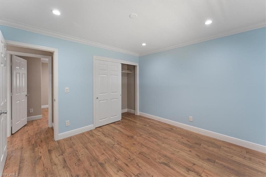 2820 White Blvd, Naples, FL 34117-9