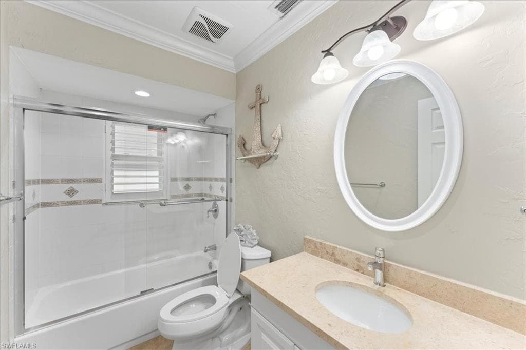 2820 White Blvd, Naples, FL 34117-10