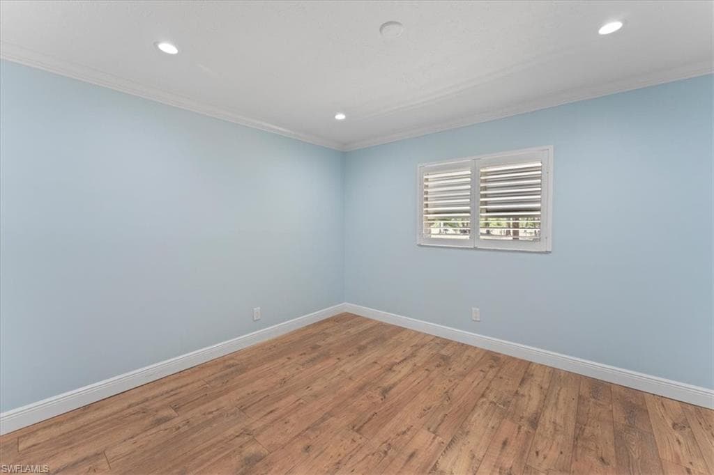 2820 White Blvd, Naples, FL 34117-17