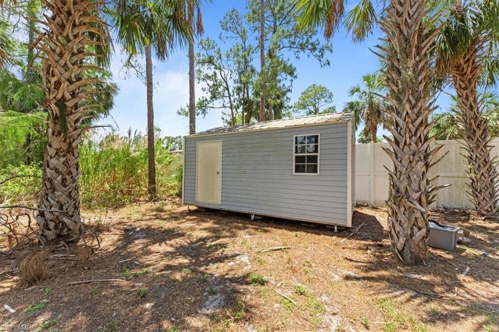 2820 White Blvd, Naples, FL 34117-26