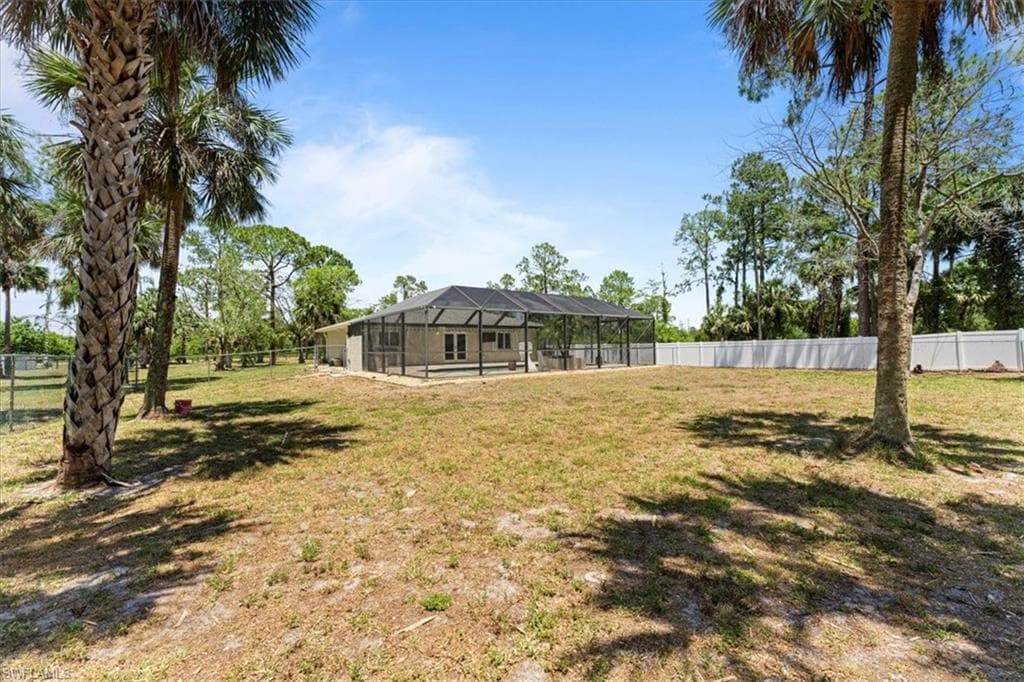 2820 White Blvd, Naples, FL 34117-27