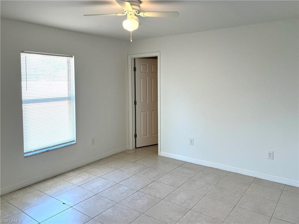 141/143 Santa Barbara Blvd, Cape Coral, FL 33991-11