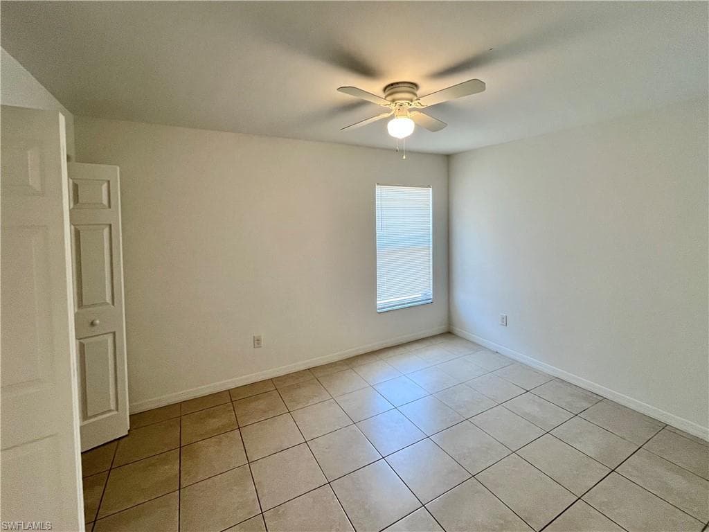 141/143 Santa Barbara Blvd, Cape Coral, FL 33991-13