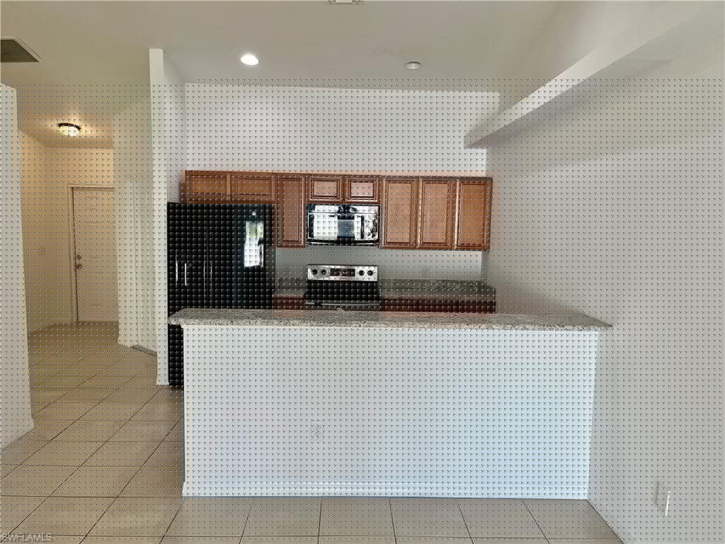 141/143 Santa Barbara Blvd, Cape Coral, FL 33991-6