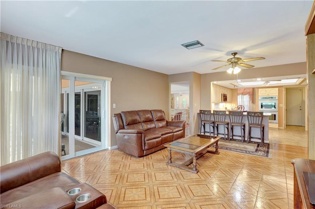 310 Lake Ave, Lehigh Acres, FL 33936-19
