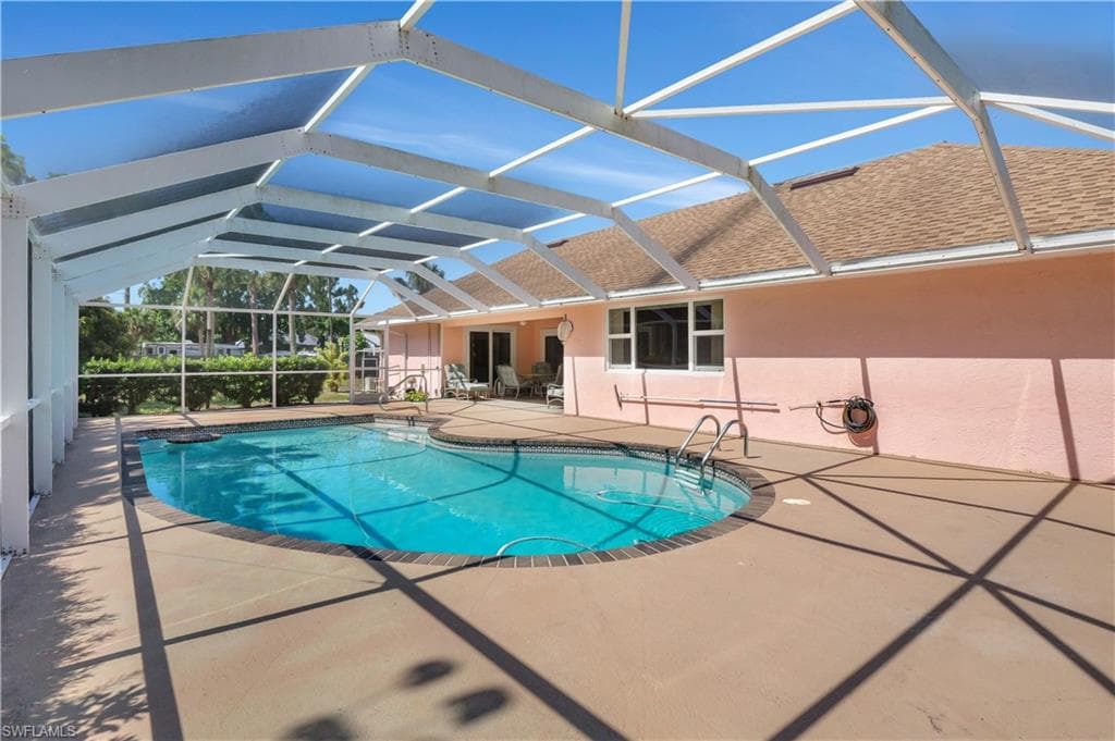 310 Lake Ave, Lehigh Acres, FL 33936-43